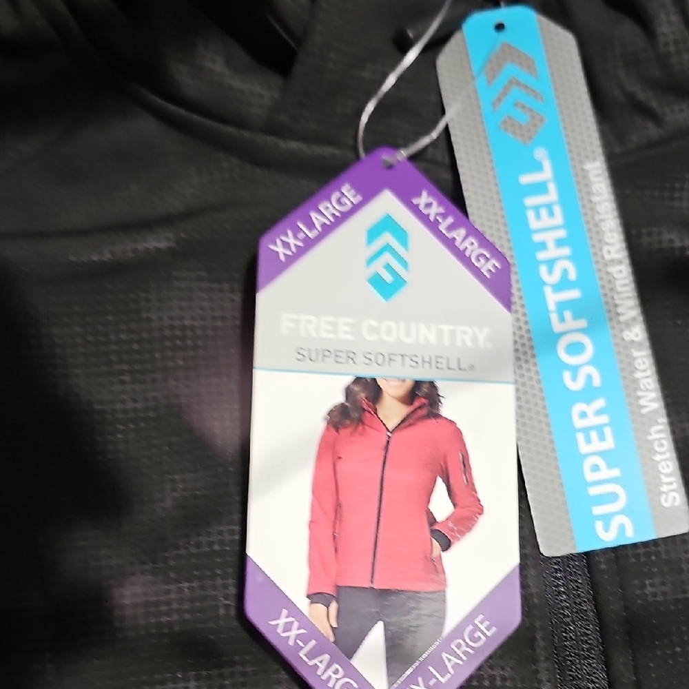 Free Country Women's Black Super Softshell Jacket